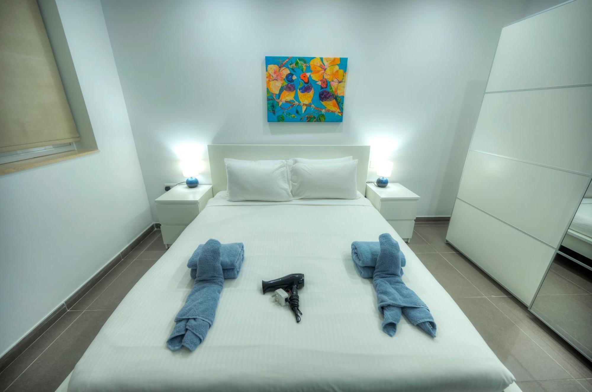 Bright & Large 2Bedrooms In Sliema Center Mpor1-1 Exteriör bild